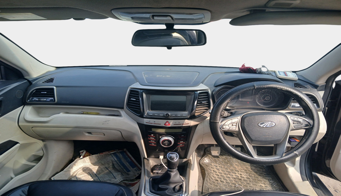2021 Mahindra XUV300 W8 1.5 DIESEL, Diesel, Manual, 87,648 km, interior