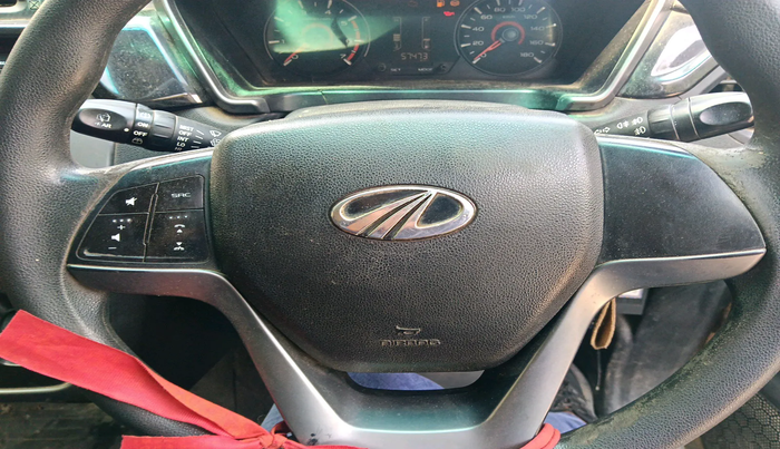 2017 Mahindra KUV 100 NXT K8 D 6 STR, Diesel, Manual, 57,482 km, interior