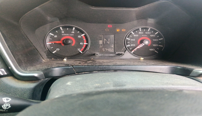 2017 Mahindra KUV 100 NXT K8 D 6 STR, Diesel, Manual, 57,482 km, interior