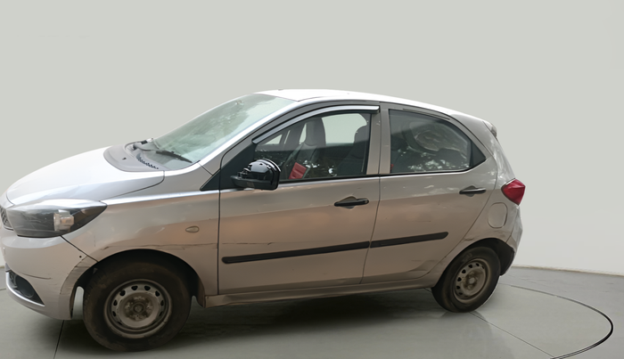 2017 Tata Tiago XE DIESEL, Diesel, Manual, 1,95,056 km, exterior