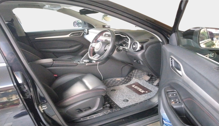 2022 MG ZS EV EXCLUSIVE, Electric, Automatic, 32,382 km, interior