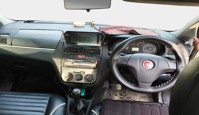2011 Fiat Grand Punto ACTIVE 1.3, Diesel, Manual, 54,404 km, interior