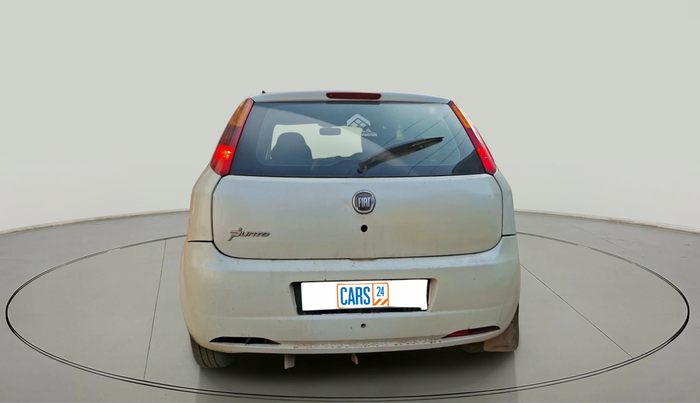 2013 Fiat Grand Punto DYNAMIC 1.3, Diesel, Manual, 1,42,413 km, exterior