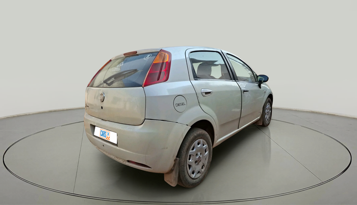 2013 Fiat Grand Punto DYNAMIC 1.3, Diesel, Manual, 1,42,413 km, exterior