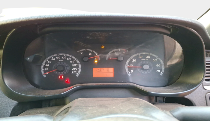 2013 Fiat Grand Punto DYNAMIC 1.3, Diesel, Manual, 1,42,413 km, interior