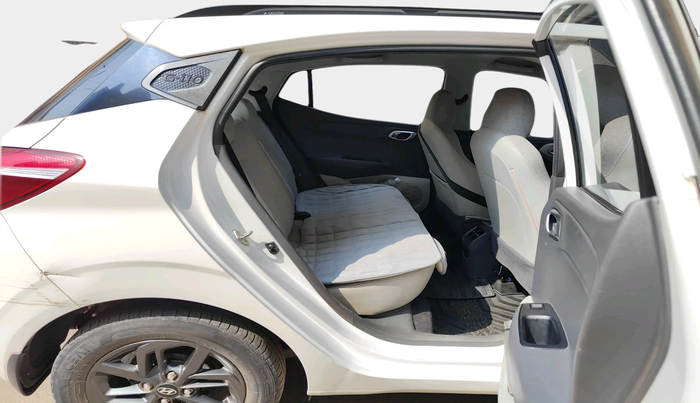 2021 Hyundai GRAND I10 NIOS SPORTZ 1.2 KAPPA VTVT CNG, Petrol, Manual, 68,943 km, interior