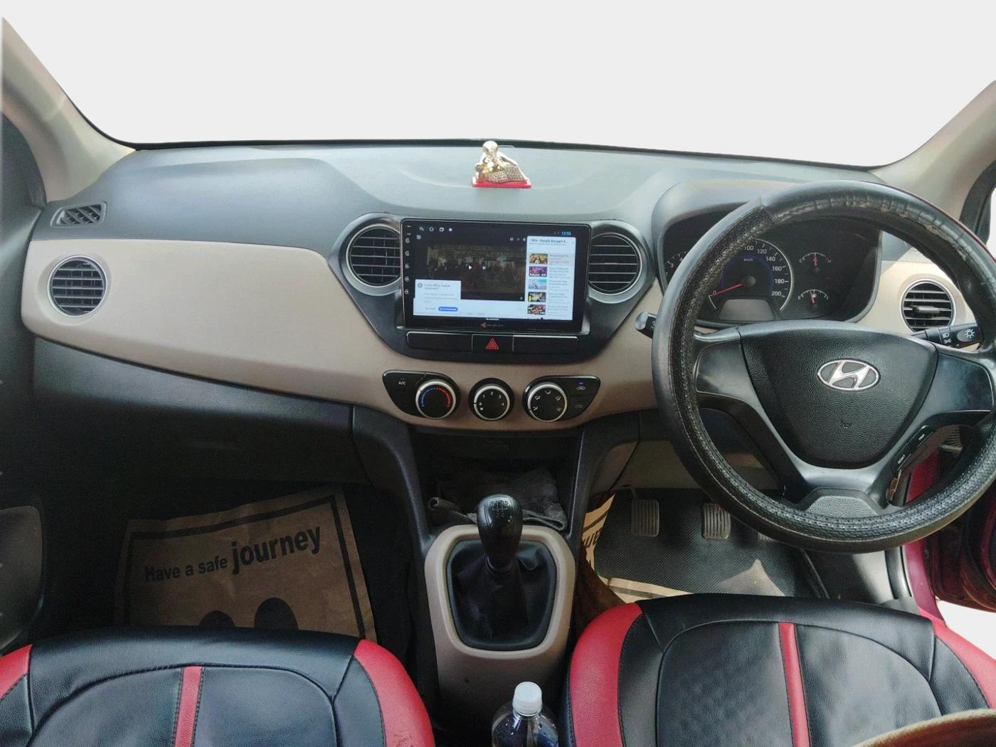 2014 Hyundai Grand i10 MAGNA 1.1 CRDI, Diesel, Manual, 1,10,119 km, interior