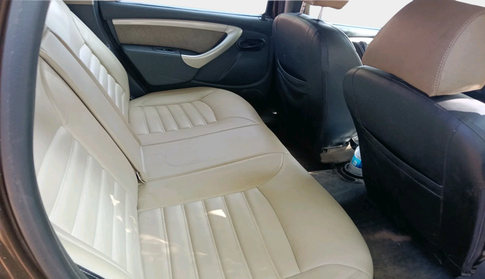 2013 Renault Duster 85 PS RXL DIESEL, Diesel, Manual, 84,133 km, interior