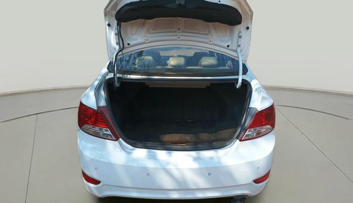 2013 Hyundai Verna FLUIDIC 1.6 CRDI SX, Diesel, Manual, 1,15,642 km, exterior