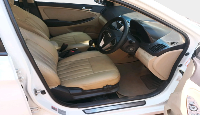 2013 Hyundai Verna FLUIDIC 1.6 CRDI SX, Diesel, Manual, 1,15,642 km, interior