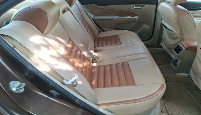 2016 Maruti Ciaz VXI, Petrol, Manual, 1,06,474 km, interior