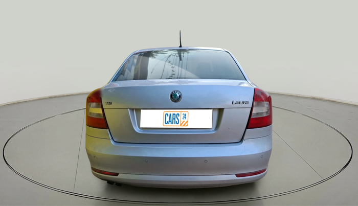 2011 Skoda Laura AMBIENTE 2.0 TDI CR AT, Diesel, Automatic, 1,52,282 km, exterior