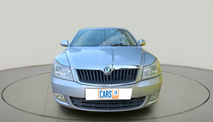 2011 Skoda Laura AMBIENTE 2.0 TDI CR AT, Diesel, Automatic, 1,52,282 km, exterior