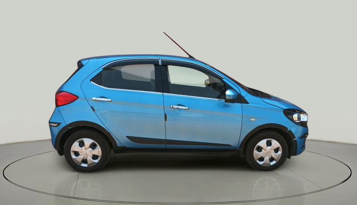 2016 Tata Tiago XT PETROL, Petrol, Manual, 1,30,327 km, exterior