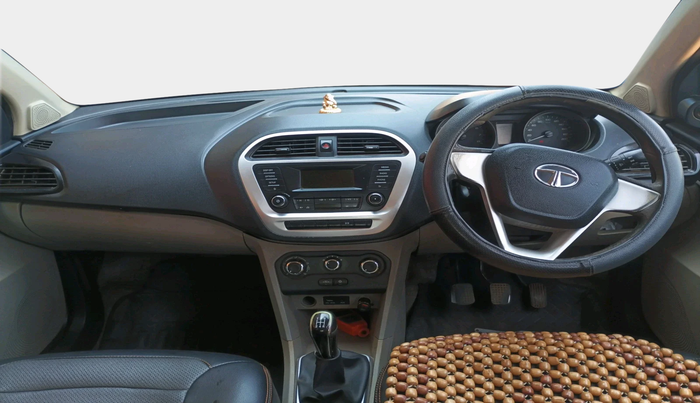 2016 Tata Tiago XT PETROL, Petrol, Manual, 1,30,327 km, interior
