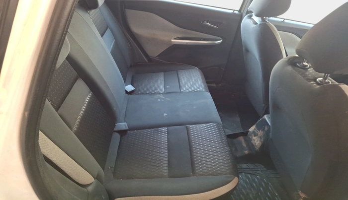 2021 Nissan MAGNITE XL, Petrol, Manual, 28,548 km, interior