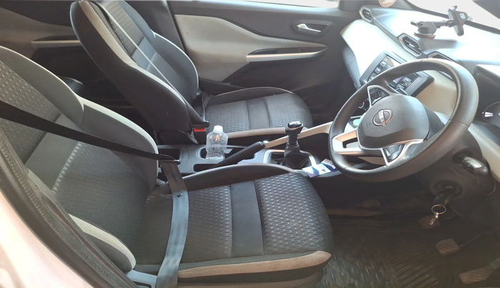 2021 Nissan MAGNITE XL, Petrol, Manual, 28,548 km, interior