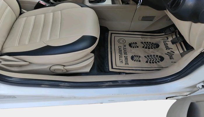 2014 Ford Classic 1.4 TITANIUM DIESEL, Diesel, Manual, 1,64,994 km, interior