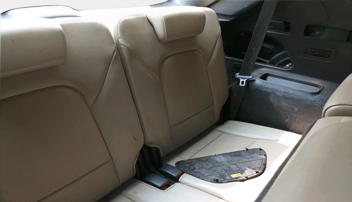 2014 Hyundai Santa Fe 4 WD AT, Diesel, Automatic, 85,616 km, interior