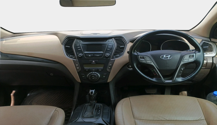 2014 Hyundai Santa Fe 4 WD AT, Diesel, Automatic, 85,616 km, interior