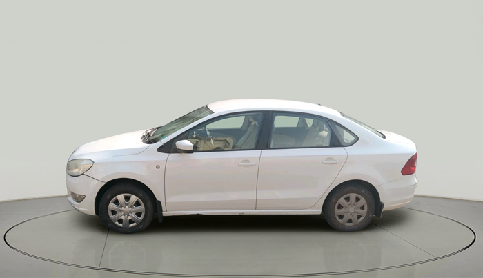 2012 Skoda Rapid AMBITION 1.6 TDI CR MT, Diesel, Manual, 1,25,342 km, exterior