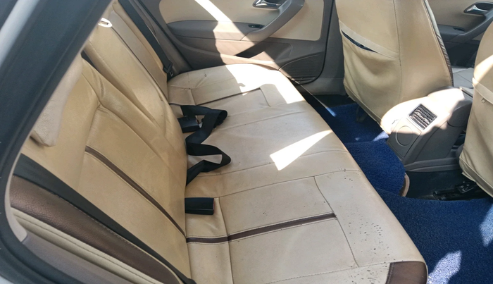 2012 Skoda Rapid AMBITION 1.6 TDI CR MT, Diesel, Manual, 1,25,342 km, interior