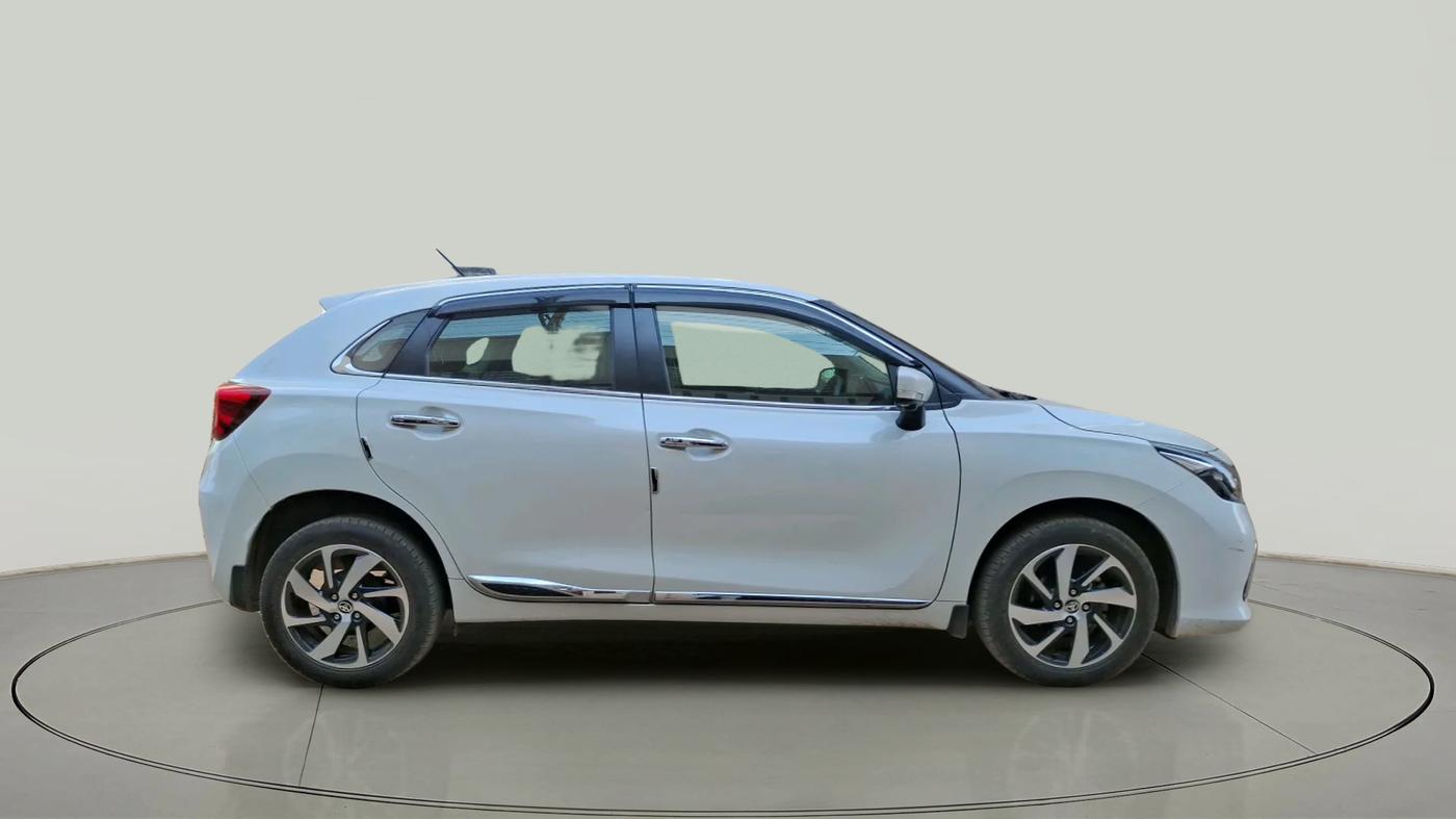 2024 Toyota Glanza V AMT, Petrol, Automatic, 25,943 km, exterior