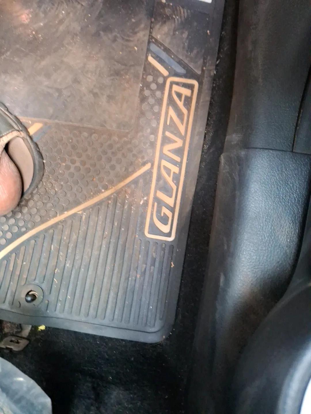 2024 Toyota Glanza V AMT, Petrol, Automatic, 25,943 km, interior