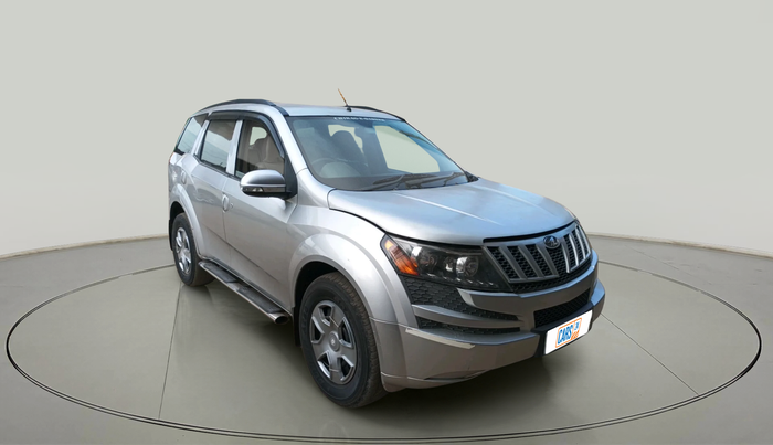 2014 Mahindra XUV500 W4, Diesel, Manual, 63,642 km, exterior