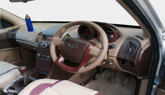 2014 Mahindra XUV500 W4, Diesel, Manual, 63,642 km, interior