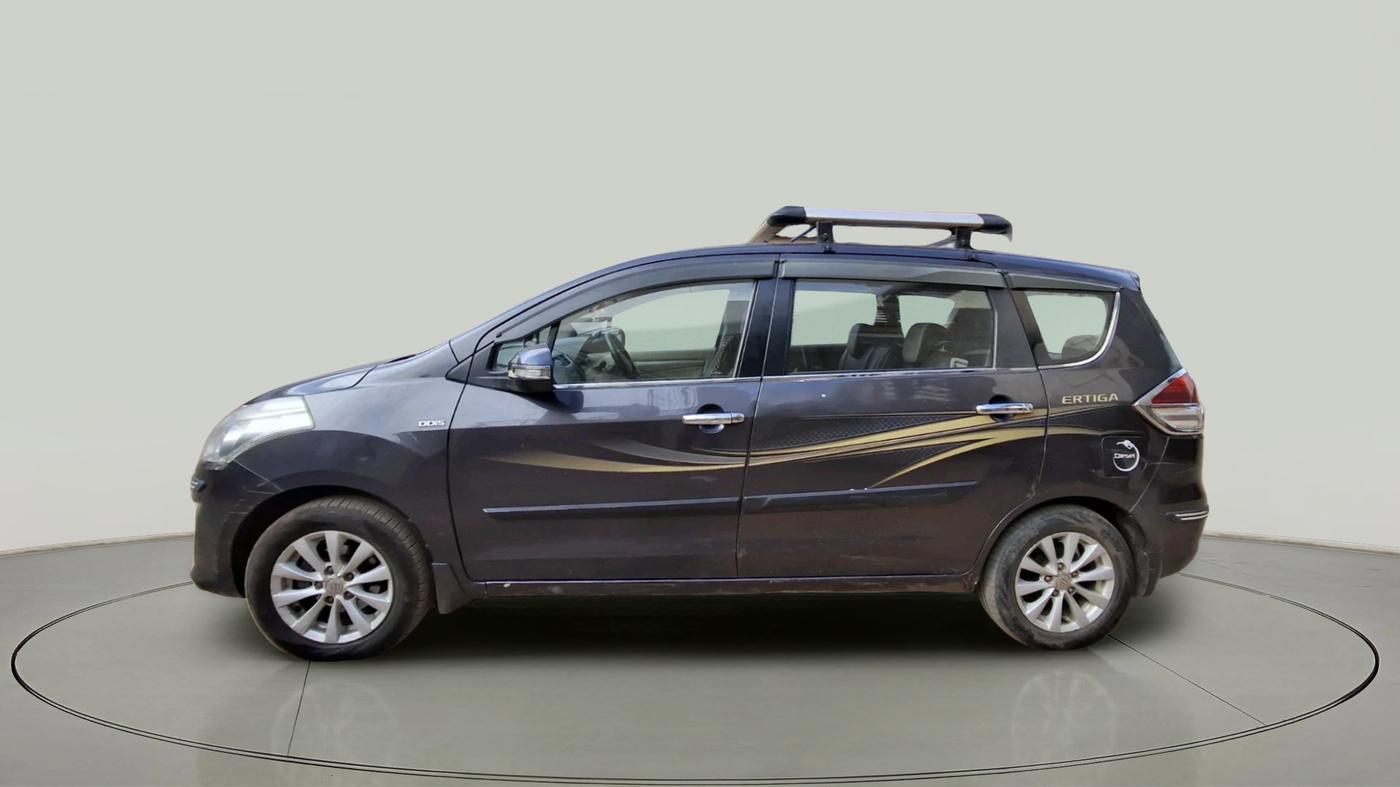 2013 Maruti Ertiga ZDI, Diesel, Manual, 1,34,401 km, exterior