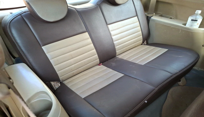 2013 Maruti Ertiga ZDI, Diesel, Manual, 1,34,401 km, interior