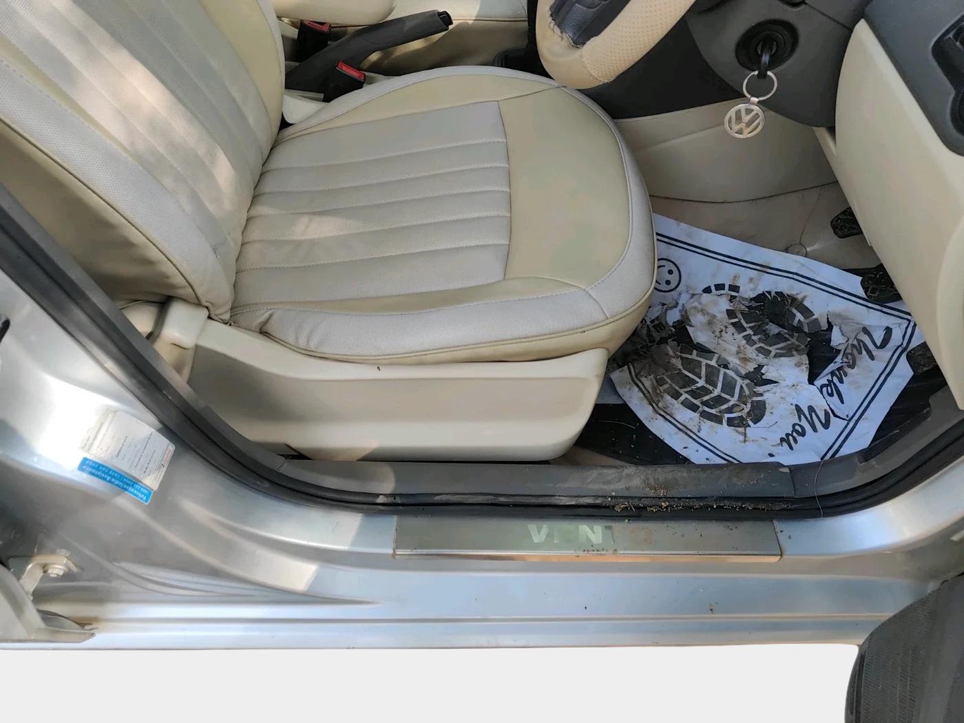 2012 Volkswagen Vento COMFORTLINE DIESEL 1.6, Diesel, Manual, 46,714 km, interior