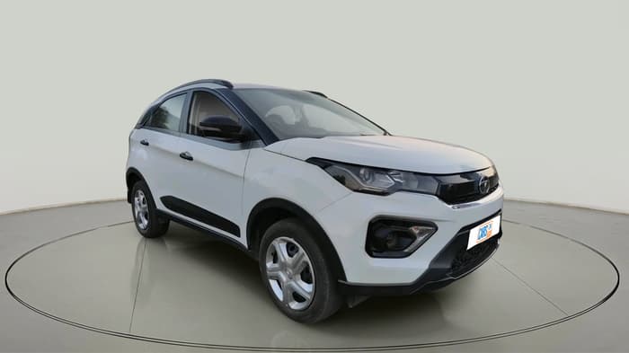 2022 Tata NEXON XM SUNROOF DIESEL, Diesel, Manual, 1,54,488 km, exterior