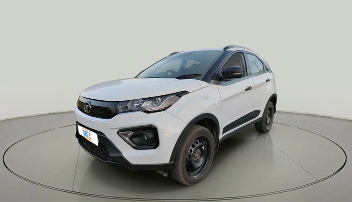 2022 Tata NEXON XM SUNROOF DIESEL, Diesel, Manual, 1,54,488 km, exterior