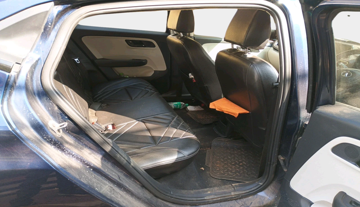 2023 Tata ALTROZ XM PLUS CNG, Petrol, Manual, 30,696 km, interior