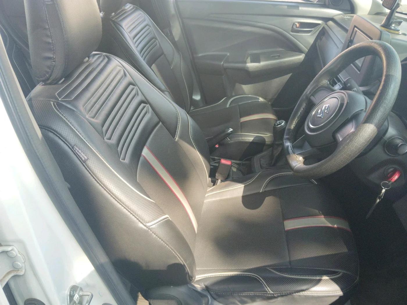 2023 Maruti BREZZA LXI S- CNG, Petrol, Manual, 56,644 km, interior