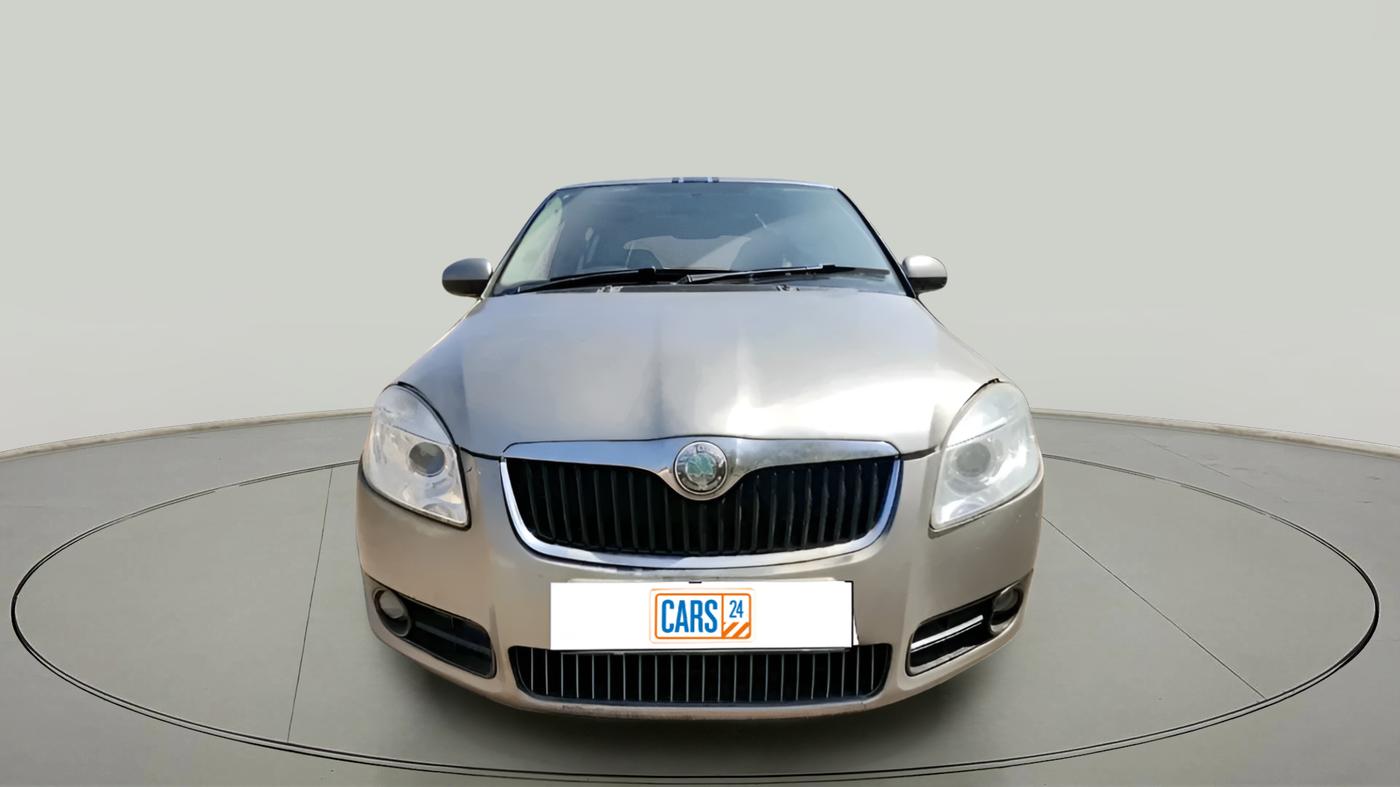 2008 Skoda Fabia ELEGANCE 1.2 MPI, Petrol, Manual, 1,14,280 km, exterior