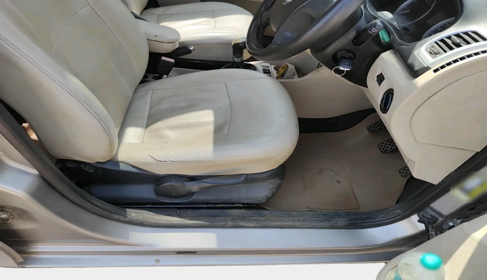 2008 Skoda Fabia ELEGANCE 1.2 MPI, Petrol, Manual, 1,14,280 km, interior