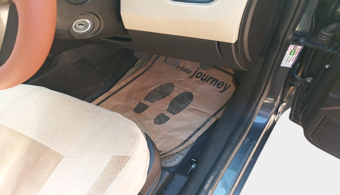 2015 Tata Zest XMS 90PS DIESEL, Diesel, Manual, 1,25,688 km, interior