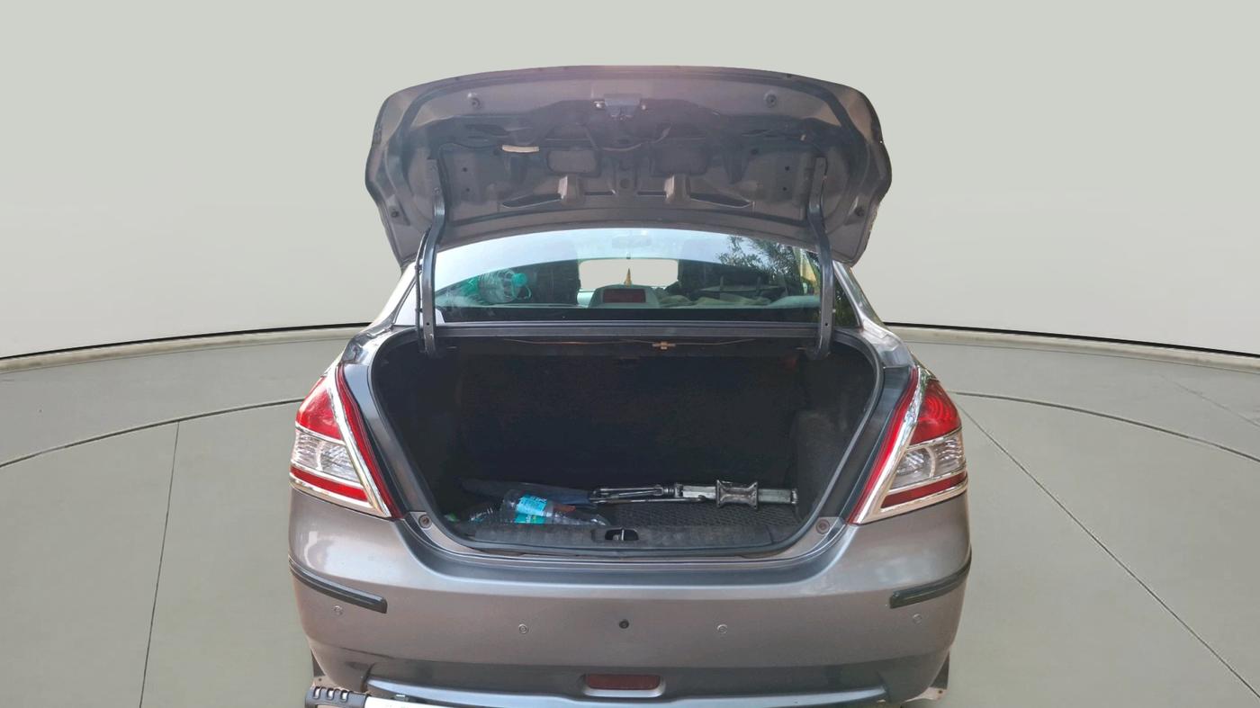 2013 Maruti Swift Dzire VDI, Diesel, Manual, 1,24,110 km, exterior