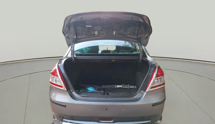 2013 Maruti Swift Dzire VDI, Diesel, Manual, 1,24,110 km, exterior