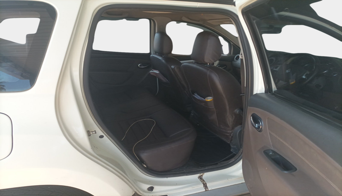 2016 Renault Duster 110 PS RXZ 4X2 AMT DIESEL, Diesel, Automatic, 1,60,449 km, interior