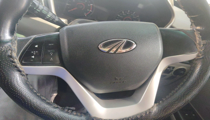 2016 Mahindra Kuv100 K8 6 STR, Petrol, Manual, 39,937 km, interior