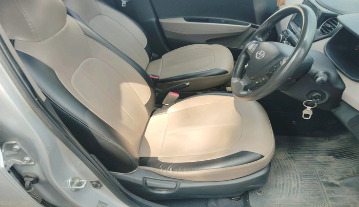 2016 Hyundai Grand i10 SPORTZ 1.2 KAPPA VTVT, Petrol, Manual, 79,178 km, interior