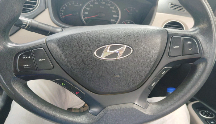 2016 Hyundai Grand i10 SPORTZ 1.2 KAPPA VTVT, Petrol, Manual, 79,178 km, interior