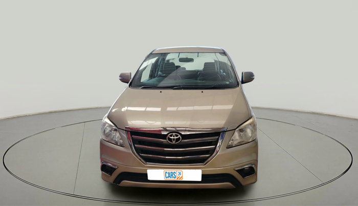 2013 Toyota Innova 2.5 VX 8 STR, Diesel, Manual, 1,50,597 km, exterior