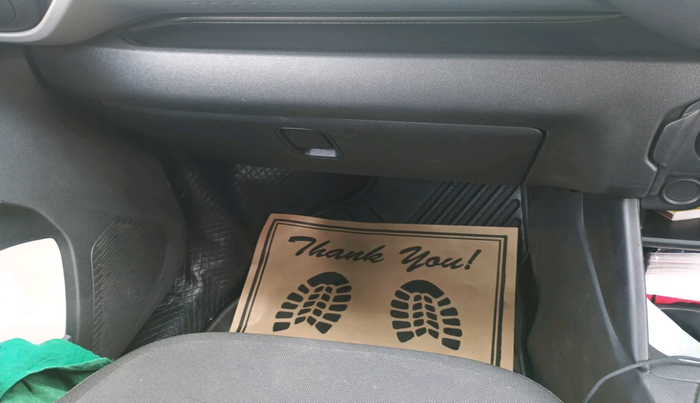 2025 CITROEN C3 LIVE 1.2, Petrol, Manual, 2,735 km, interior