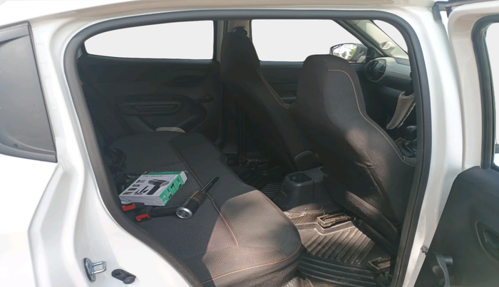 2025 CITROEN C3 LIVE 1.2, Petrol, Manual, 2,735 km, interior