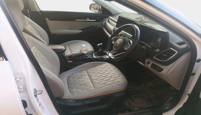 2020 KIA SELTOS HTX 1.5 DIESEL, Diesel, Manual, 1,46,753 km, interior